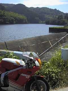 �_�������H