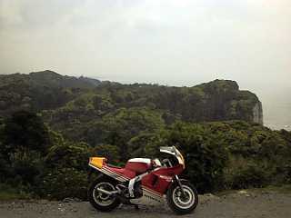 �k�����]