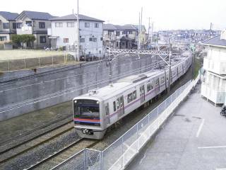 月