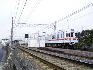 月