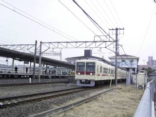 月