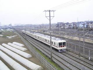月