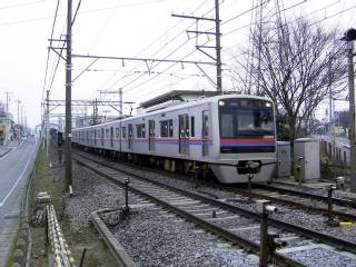 月